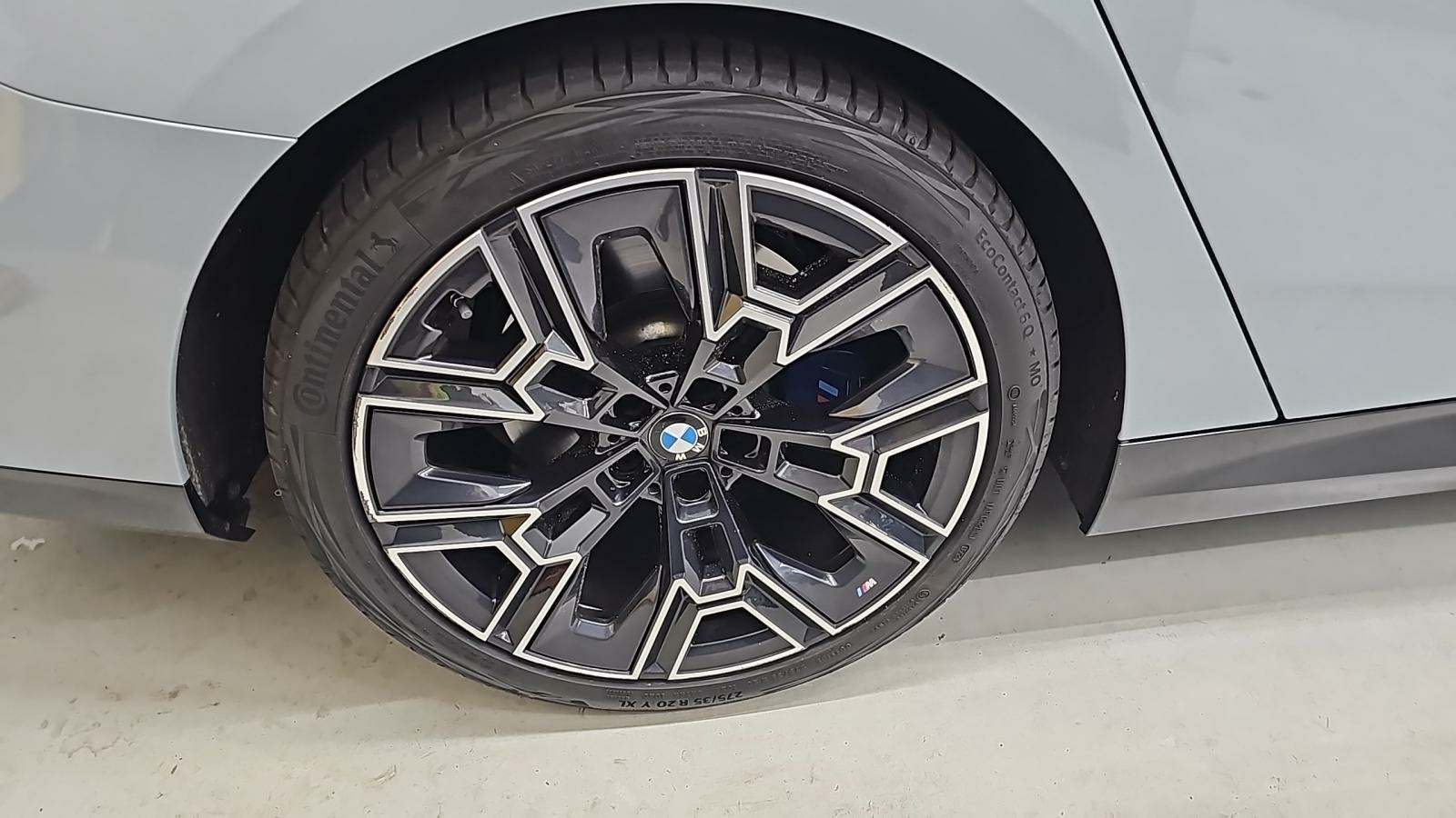 2024 BMW 5 Series 530i xDrive AWD