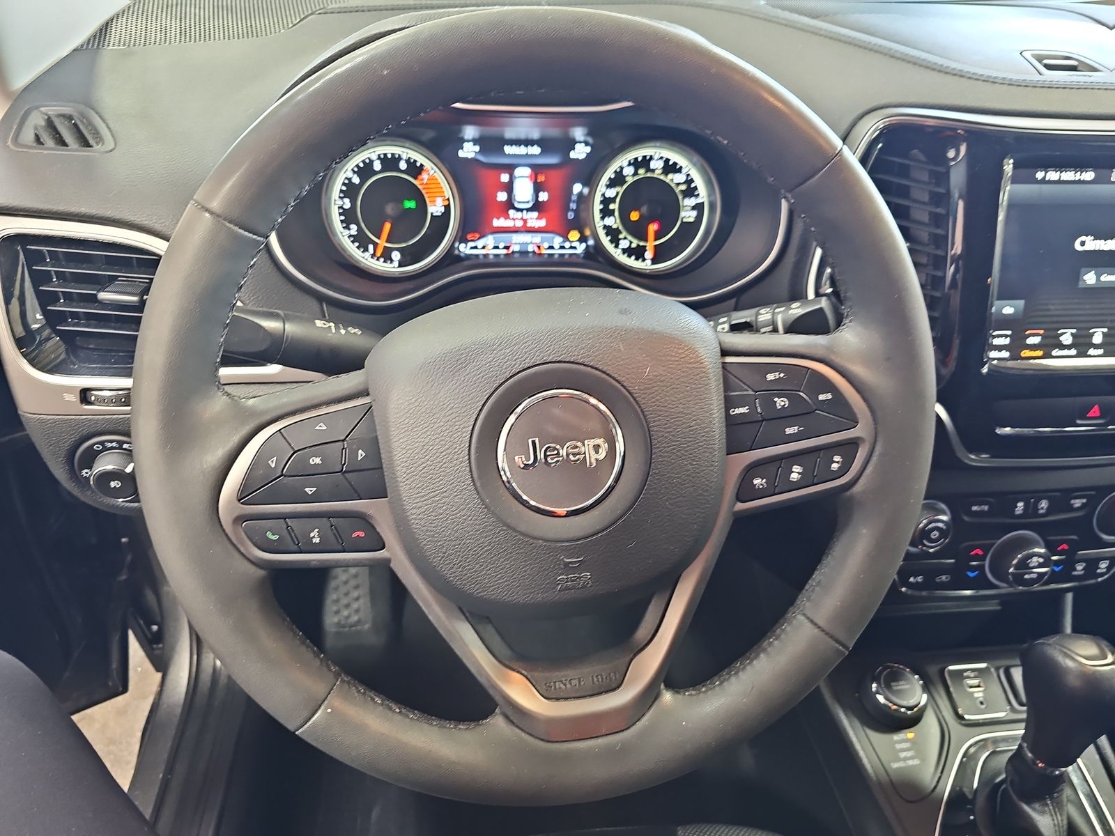 2022 Jeep Cherokee Limited AWD