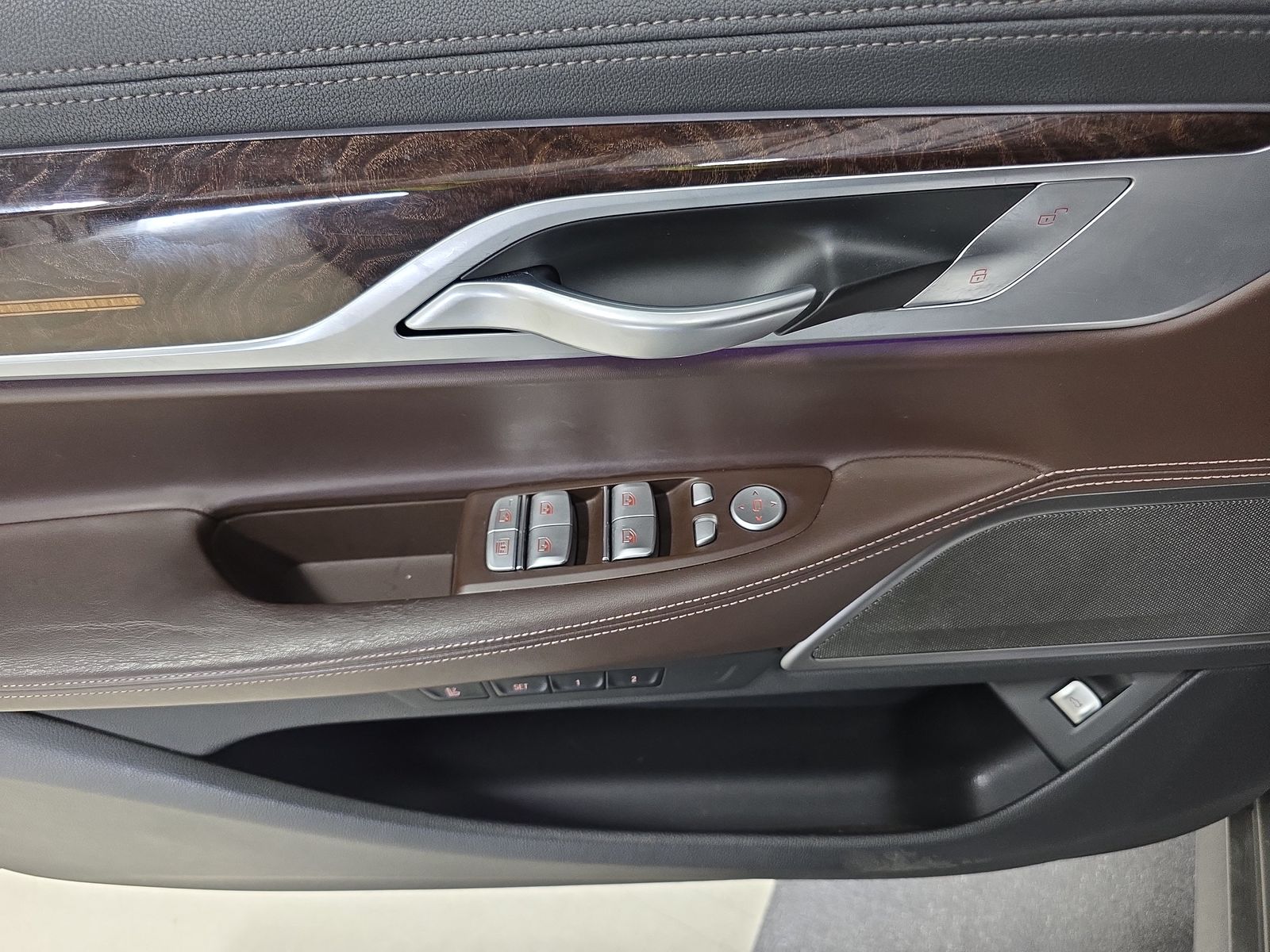 2020 BMW 7 Series 740i RWD