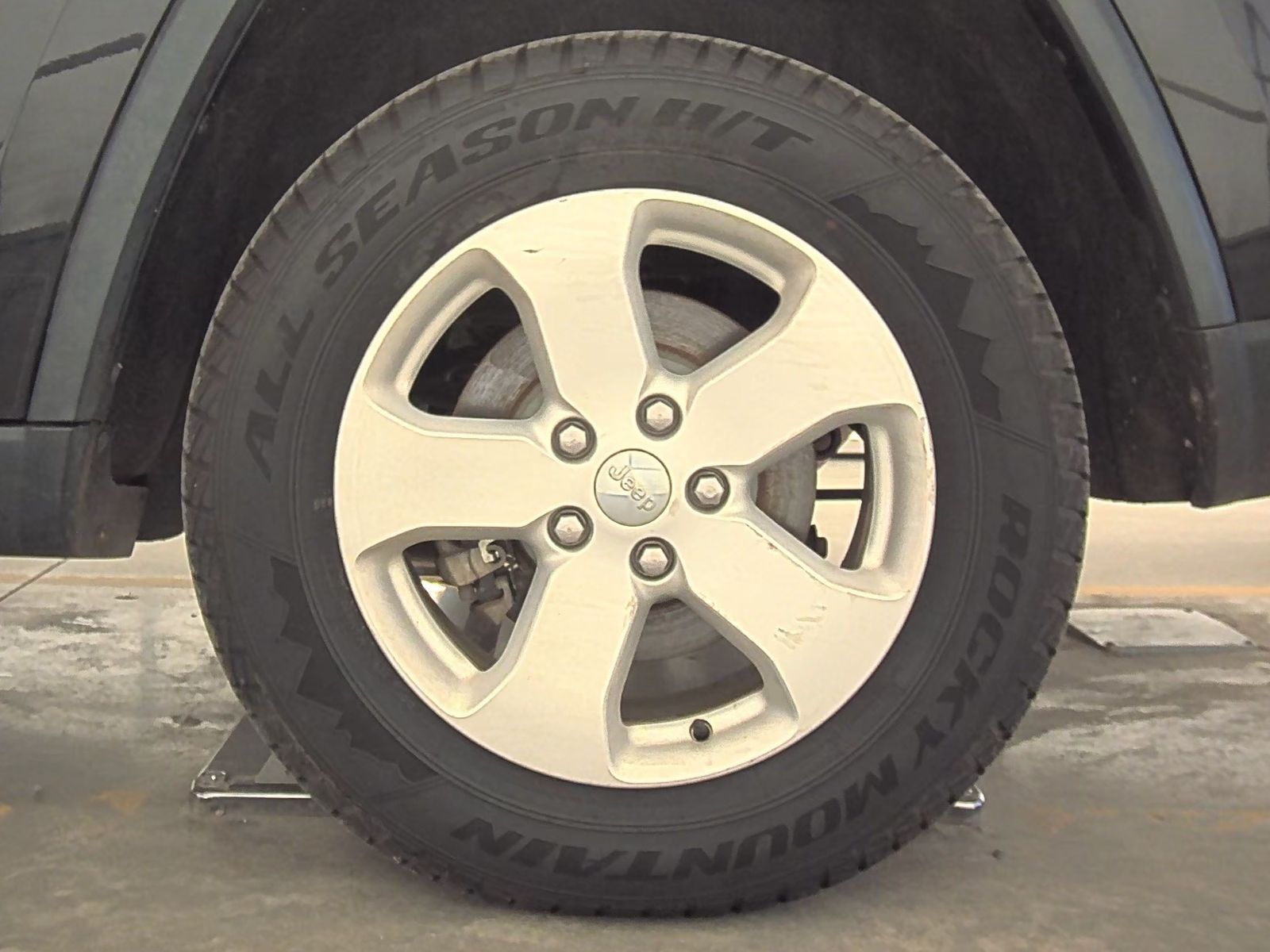 2013 Jeep Grand Cherokee Laredo AWD