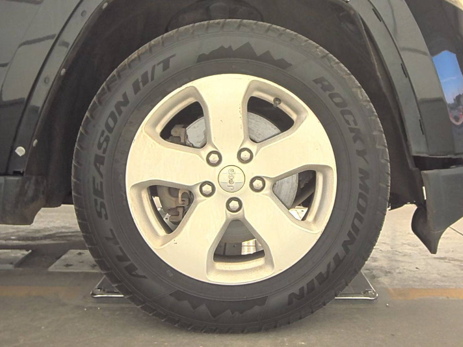 2013 Jeep Grand Cherokee Laredo AWD