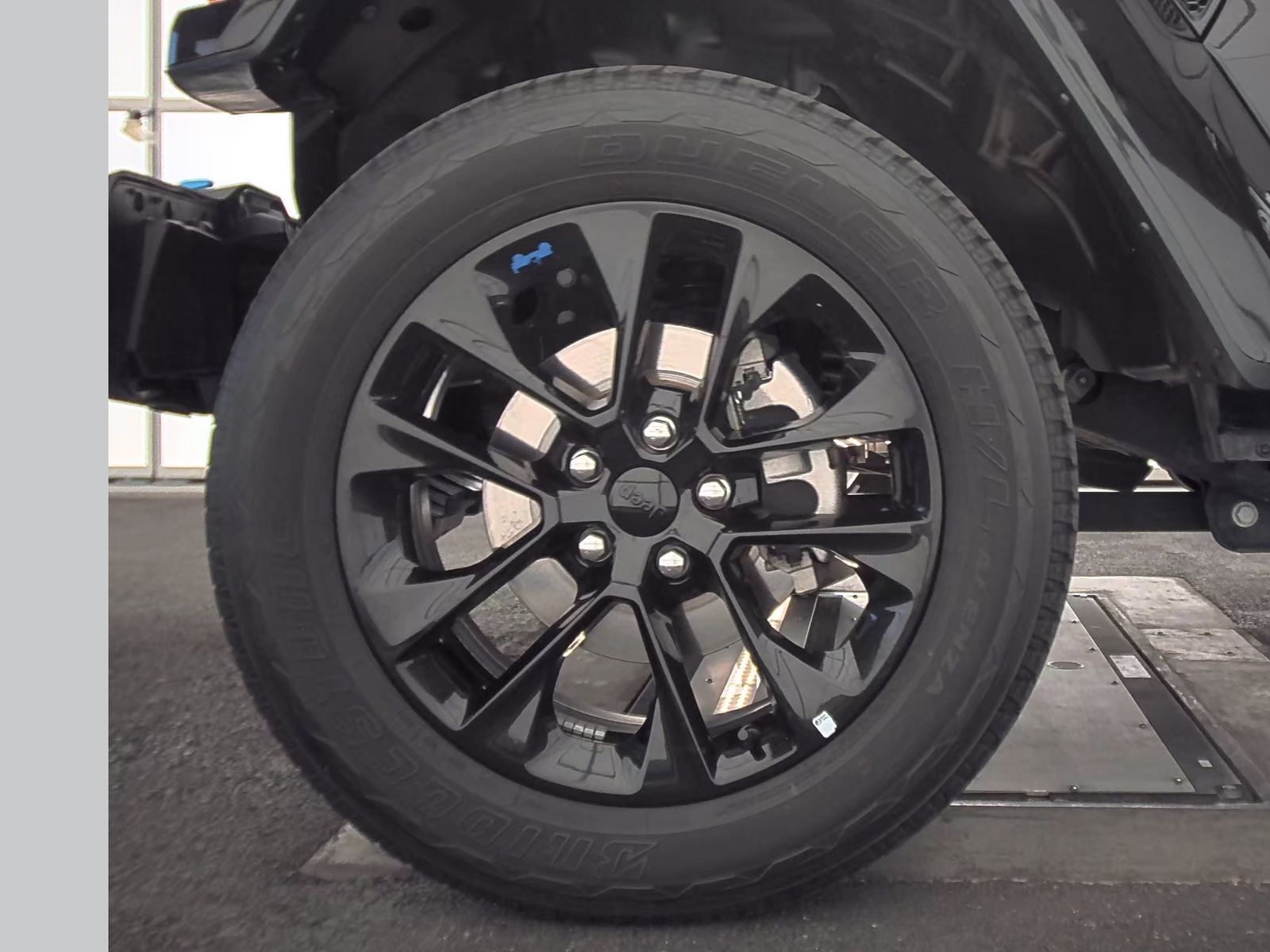 2023 Jeep Wrangler 4xe Sahara AWD