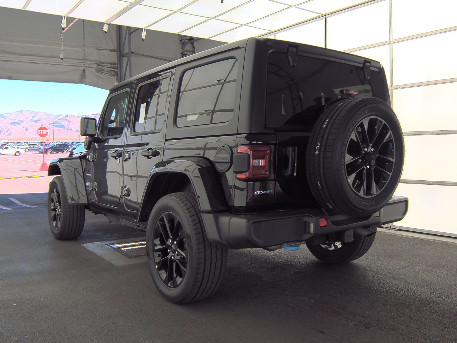 2023 Jeep Wrangler 4xe Sahara AWD