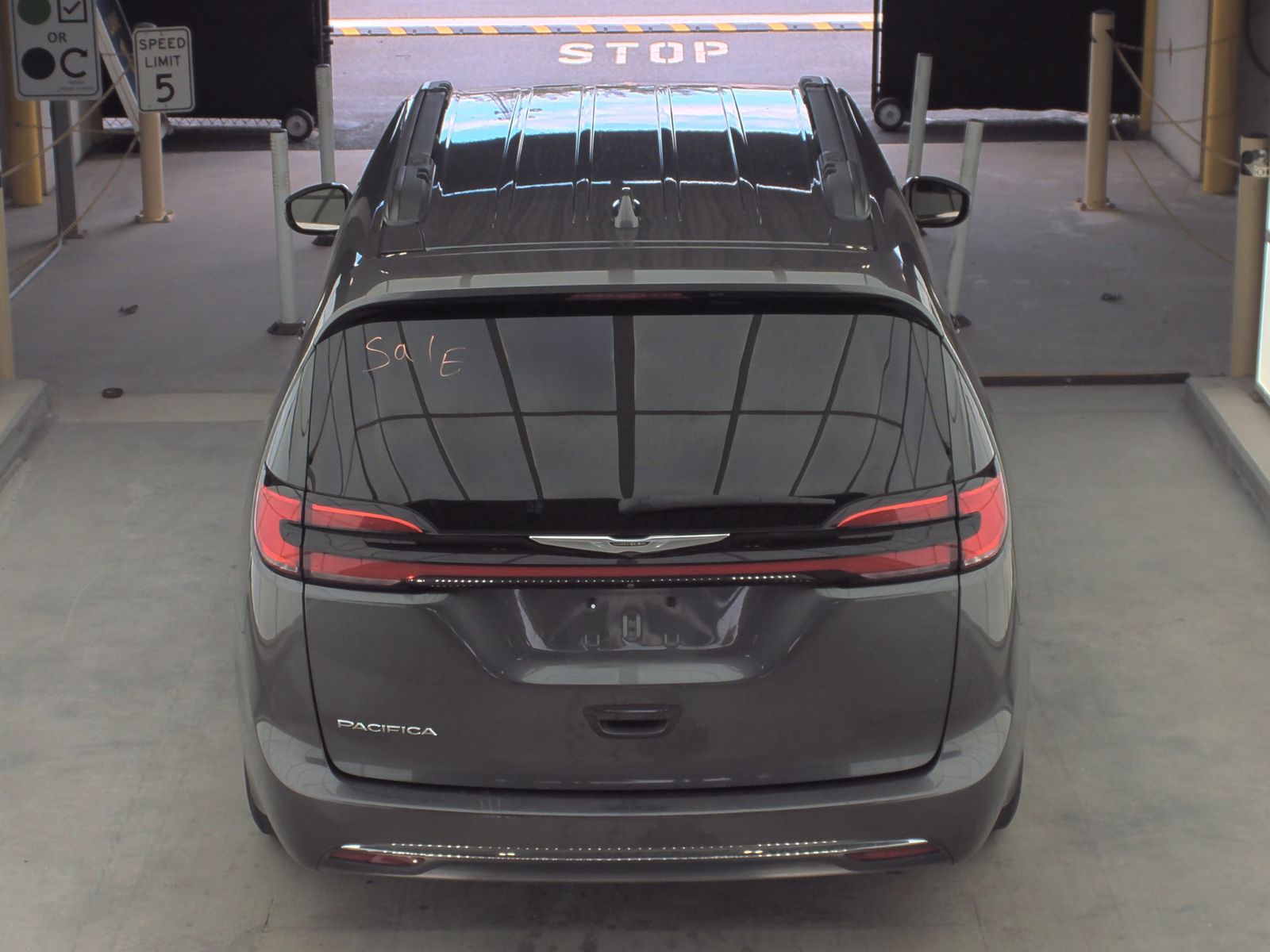 2022 Chrysler Pacifica Touring L FWD