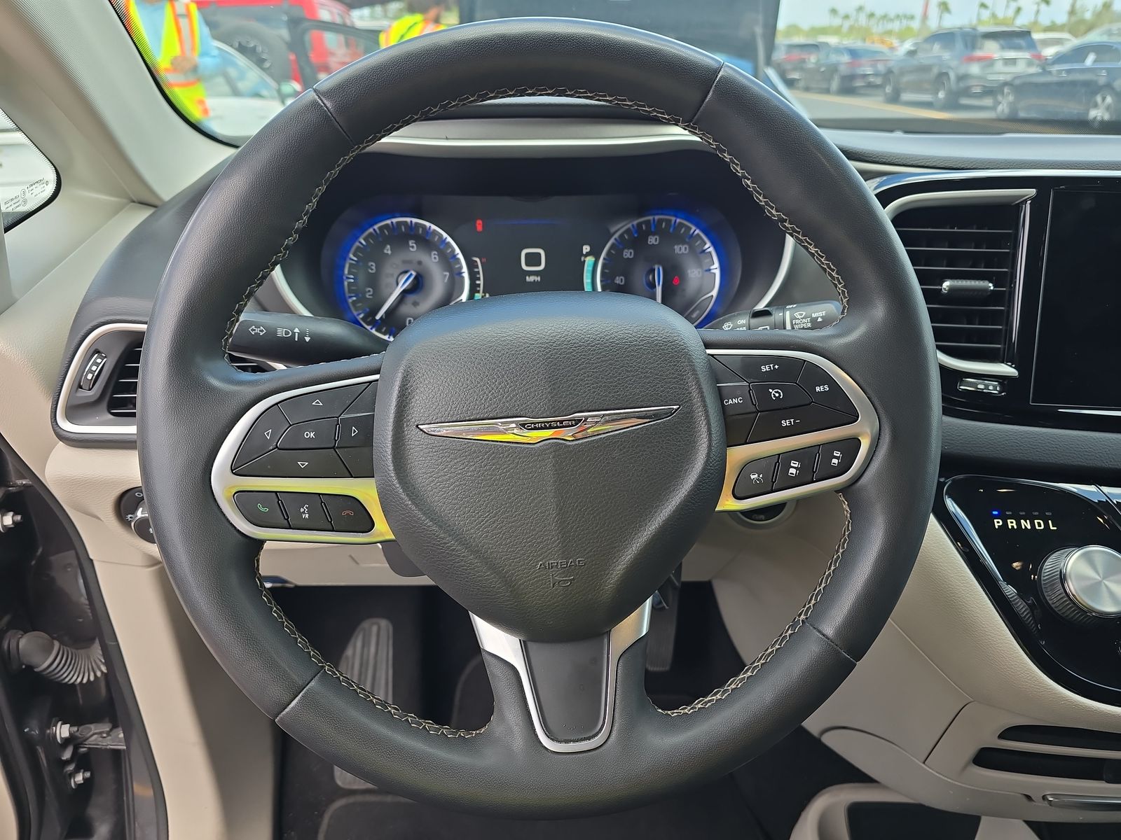 2022 Chrysler Pacifica Touring L FWD
