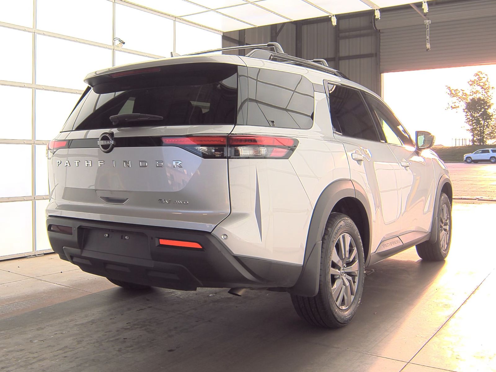 2024 Nissan Pathfinder SV AWD