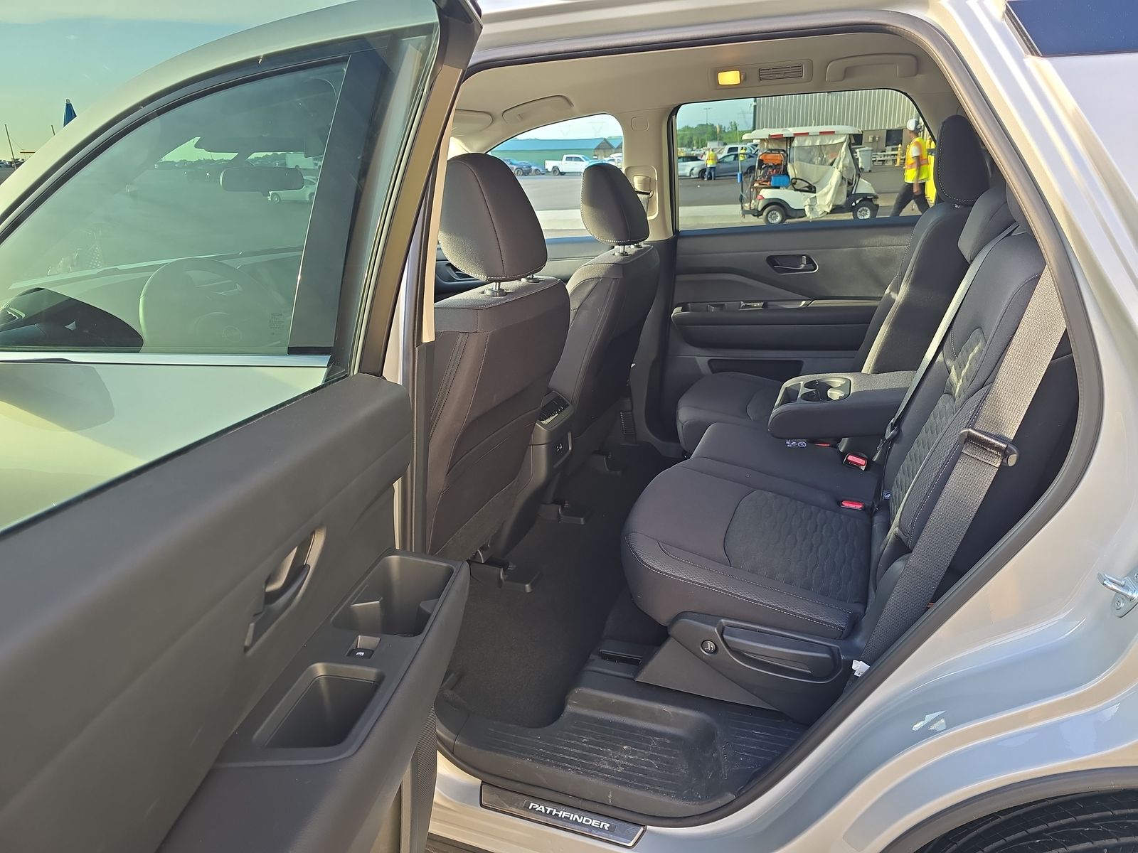 2024 Nissan Pathfinder SV AWD