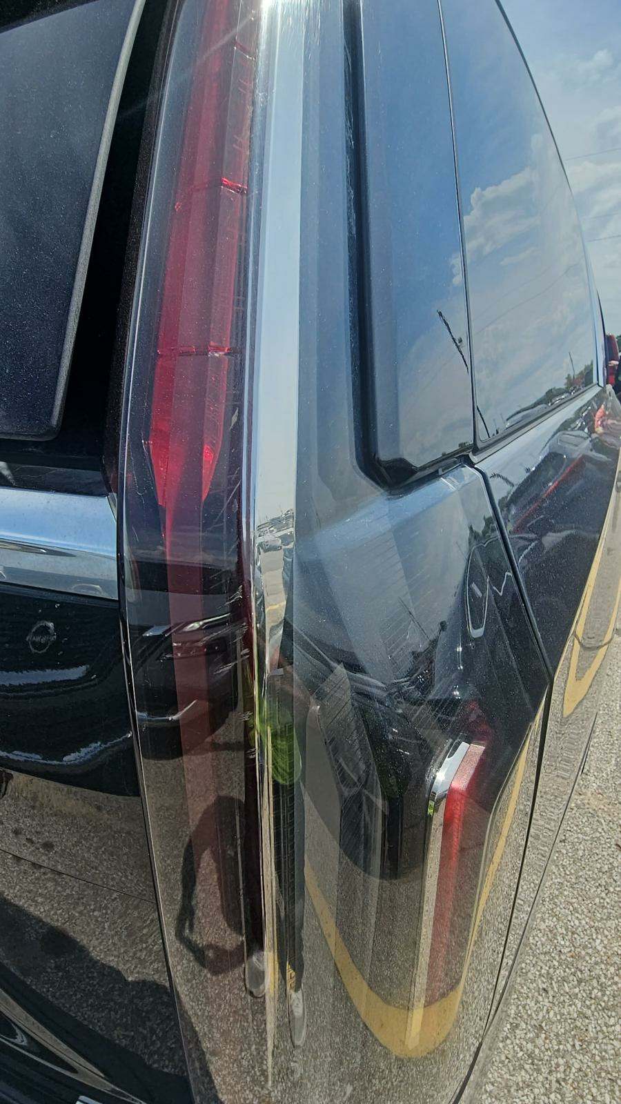 2022 Cadillac Escalade ESV Premium Luxury Platinum AWD