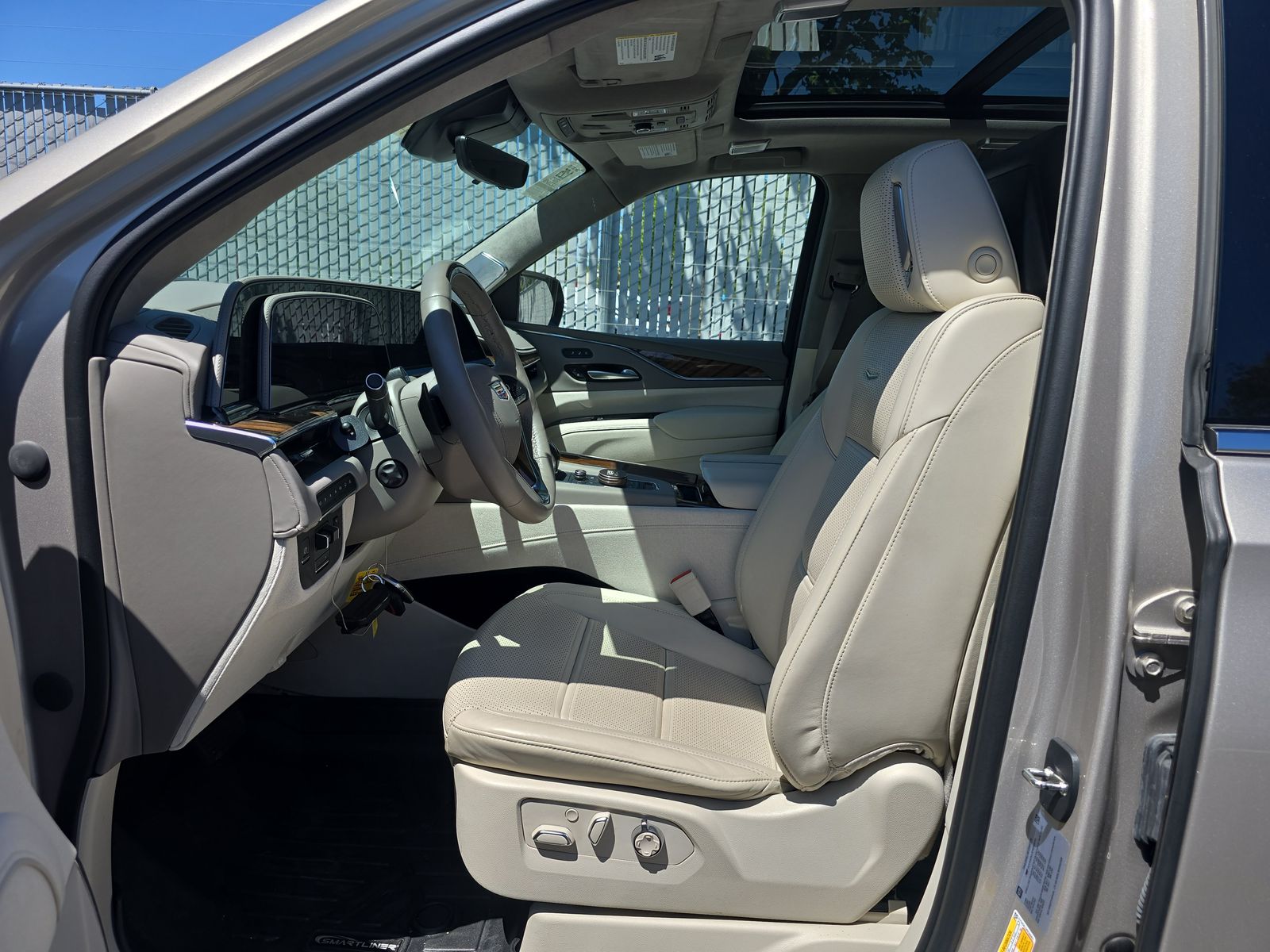 2023 Cadillac Escalade Premium Luxury Platinum AWD