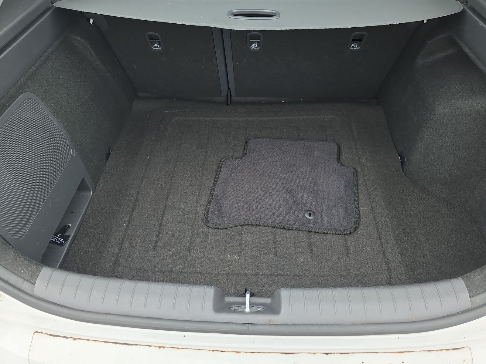 2018 Hyundai Ioniq Hybrid Limited FWD