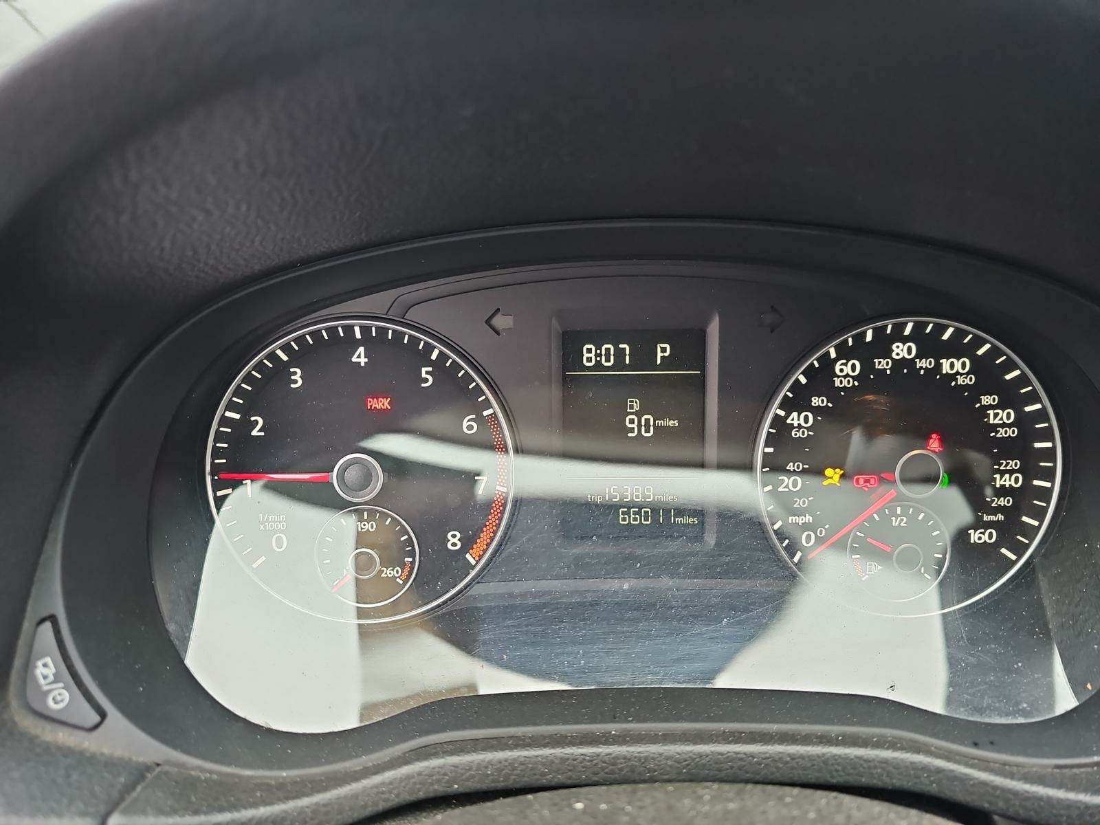 2015 Volkswagen Passat 1.8T Limited Edition FWD