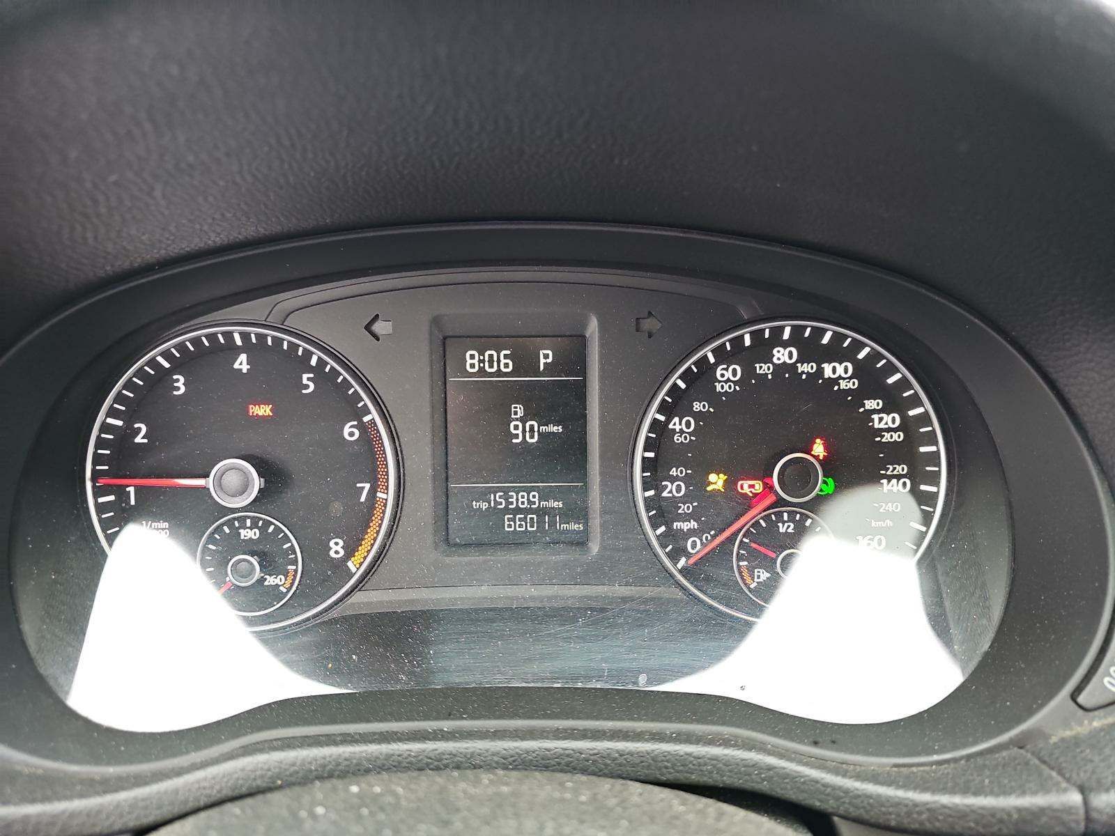 2015 Volkswagen Passat 1.8T Limited Edition FWD