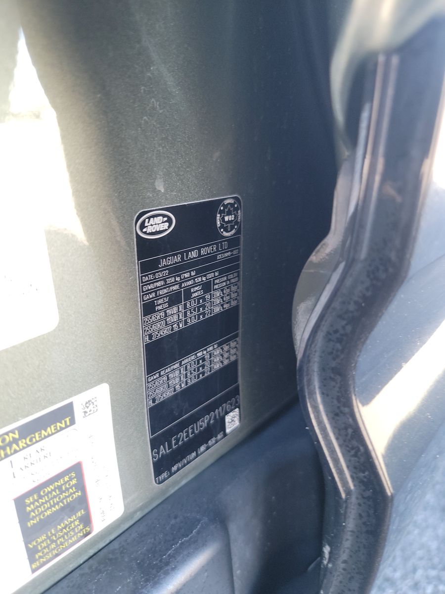 2023 Land Rover Defender 110 X-Dynamic SE AWD