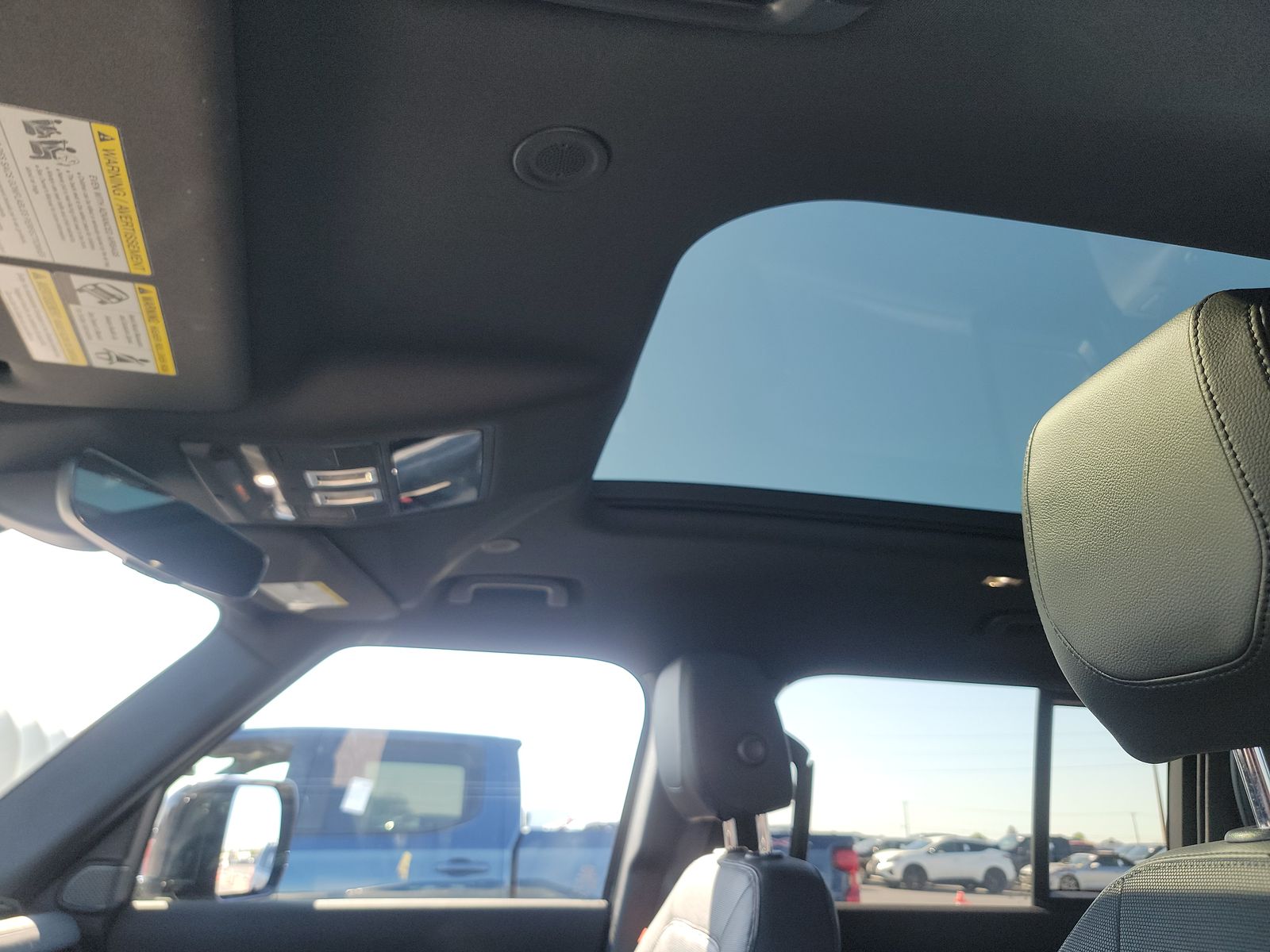 2023 Land Rover Defender 110 X-Dynamic SE AWD