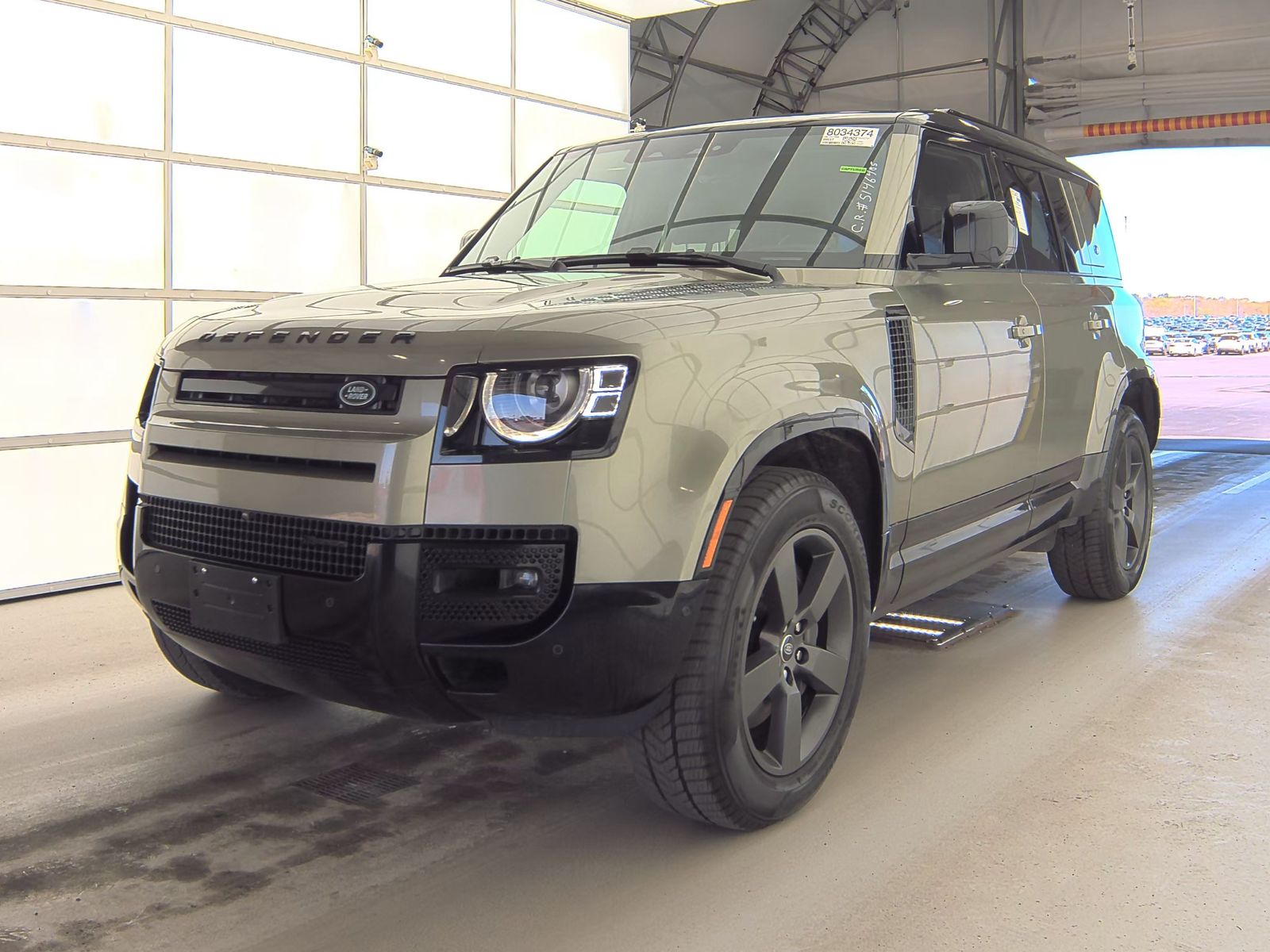 2023 Land Rover Defender 110 X-Dynamic SE AWD