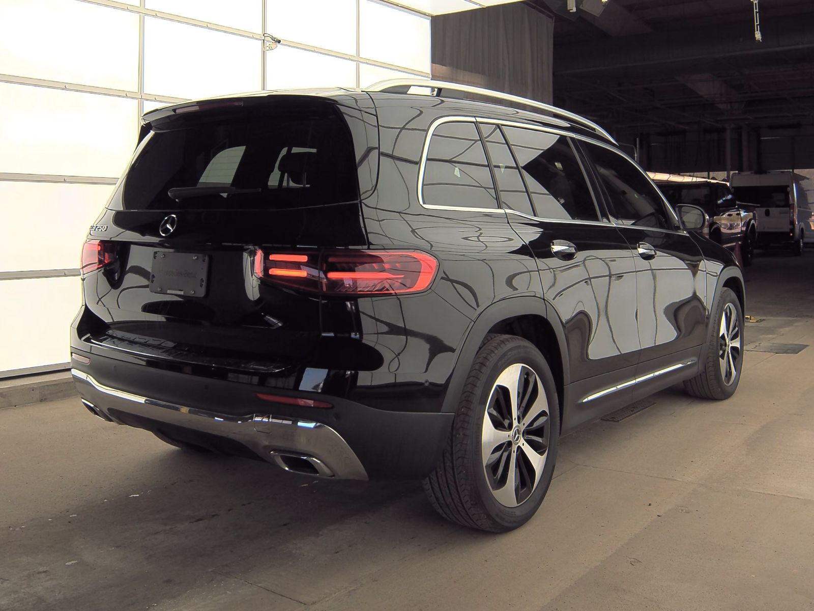 2025 Mercedes-Benz GLB GLB 250 FWD