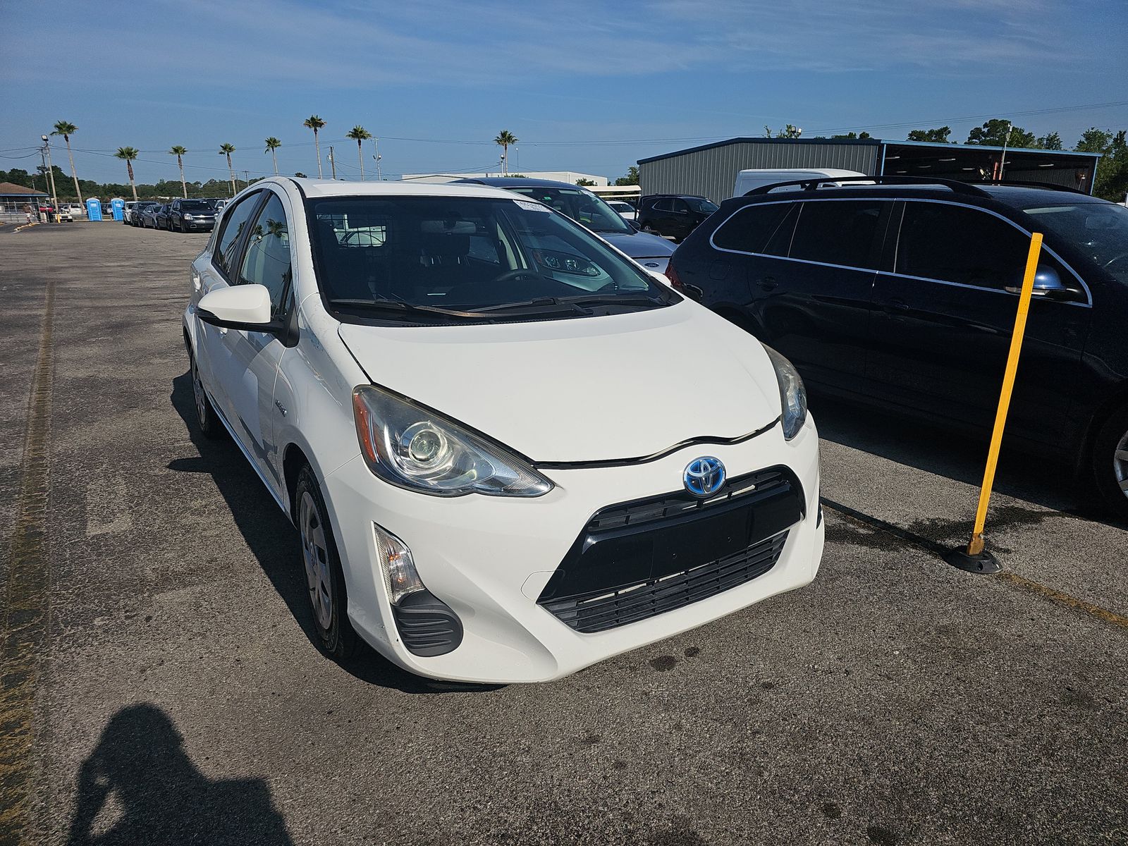 2016 Toyota Prius c Two FWD