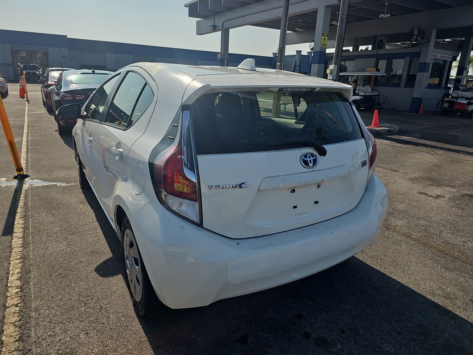 2016 Toyota Prius c Two FWD