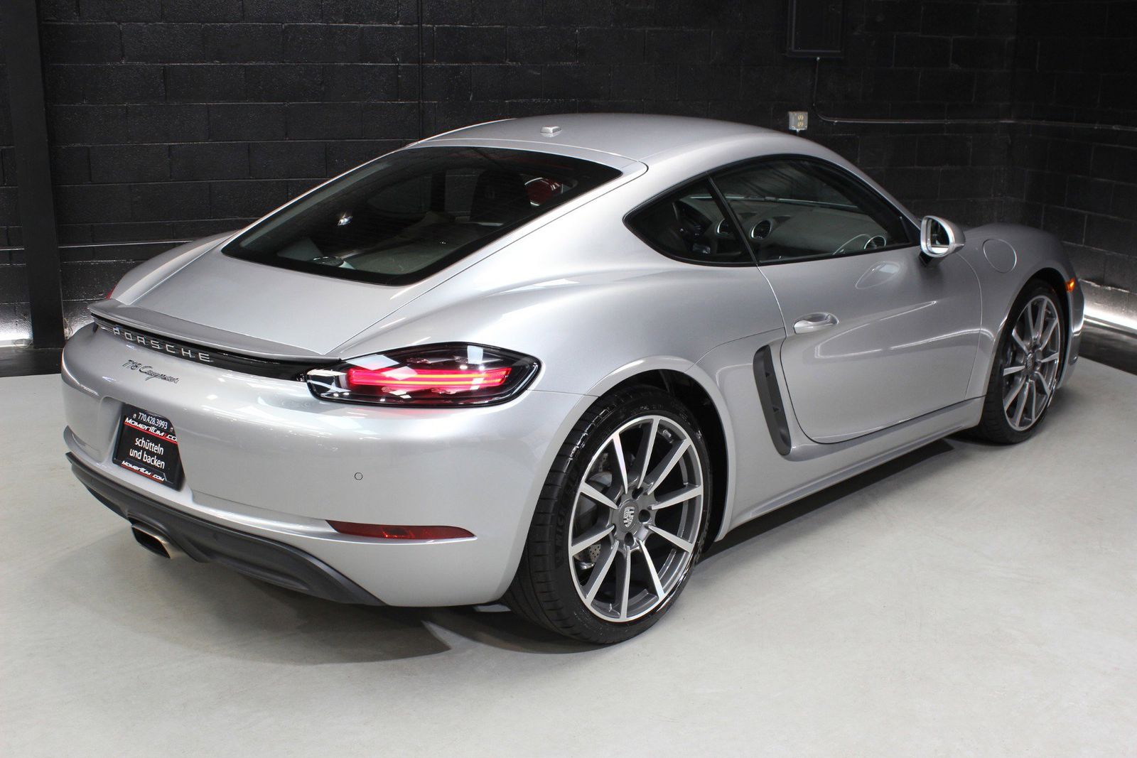 2022 Porsche 718 Cayman Base RWD