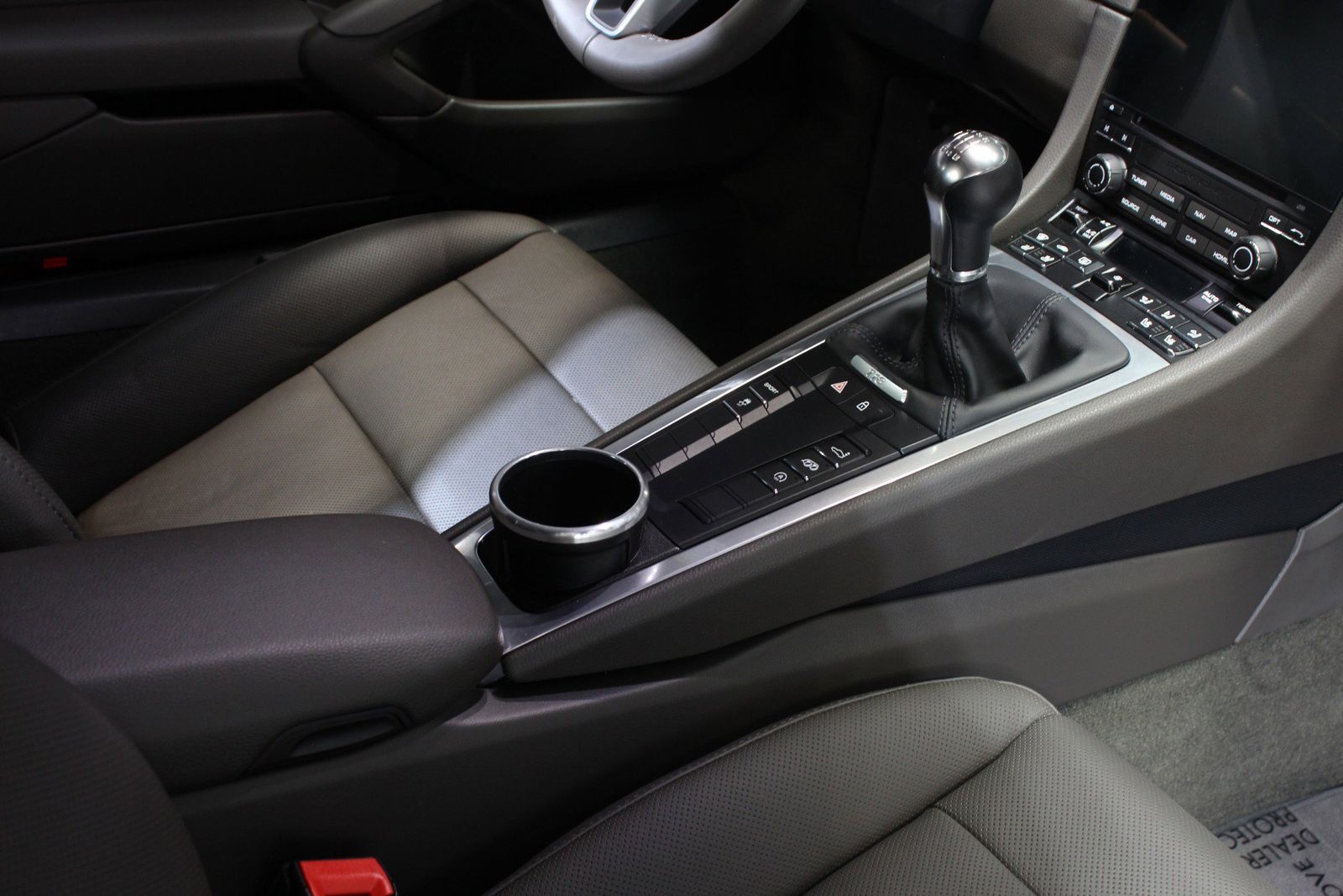 2022 Porsche 718 Cayman Base RWD