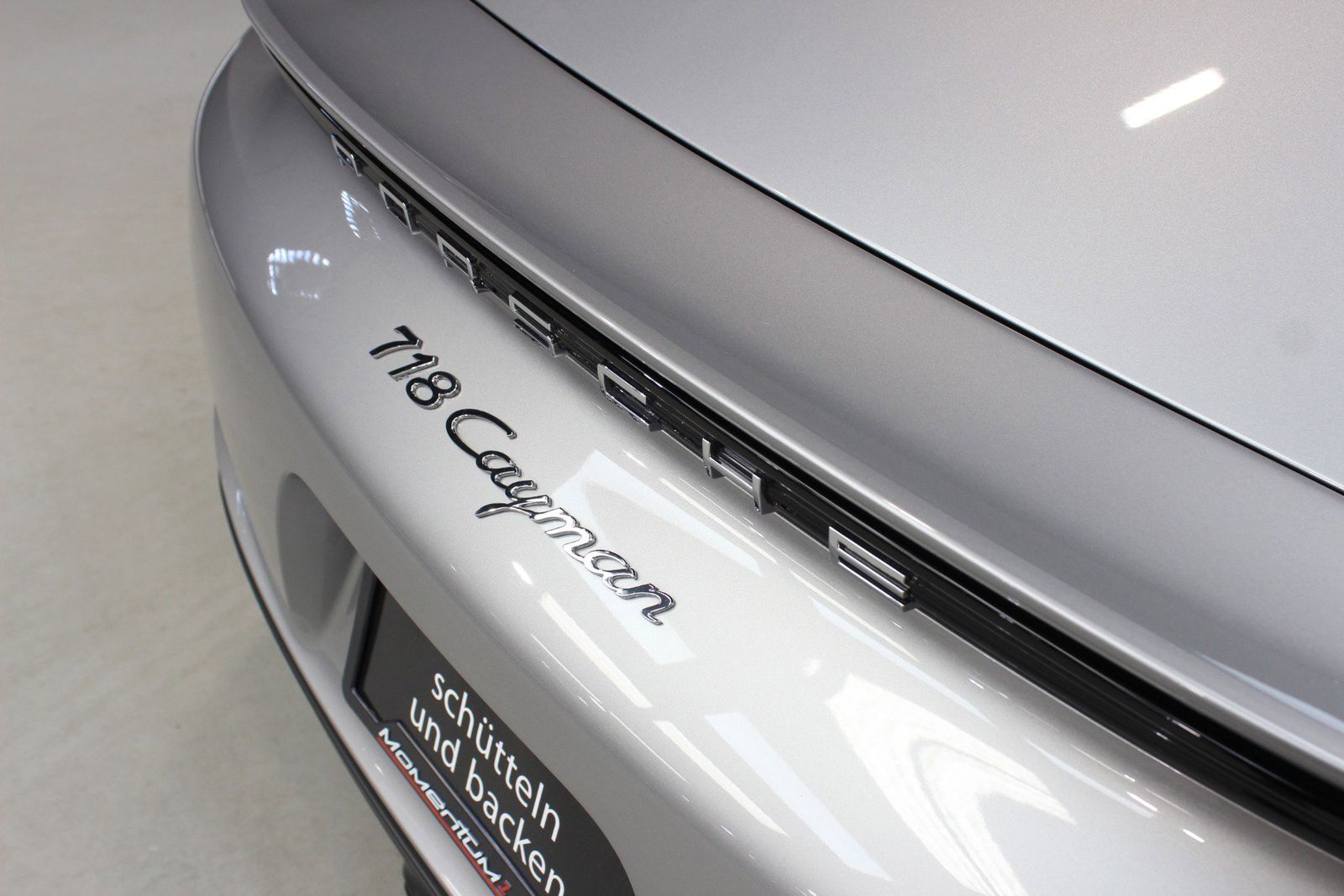 2022 Porsche 718 Cayman Base RWD