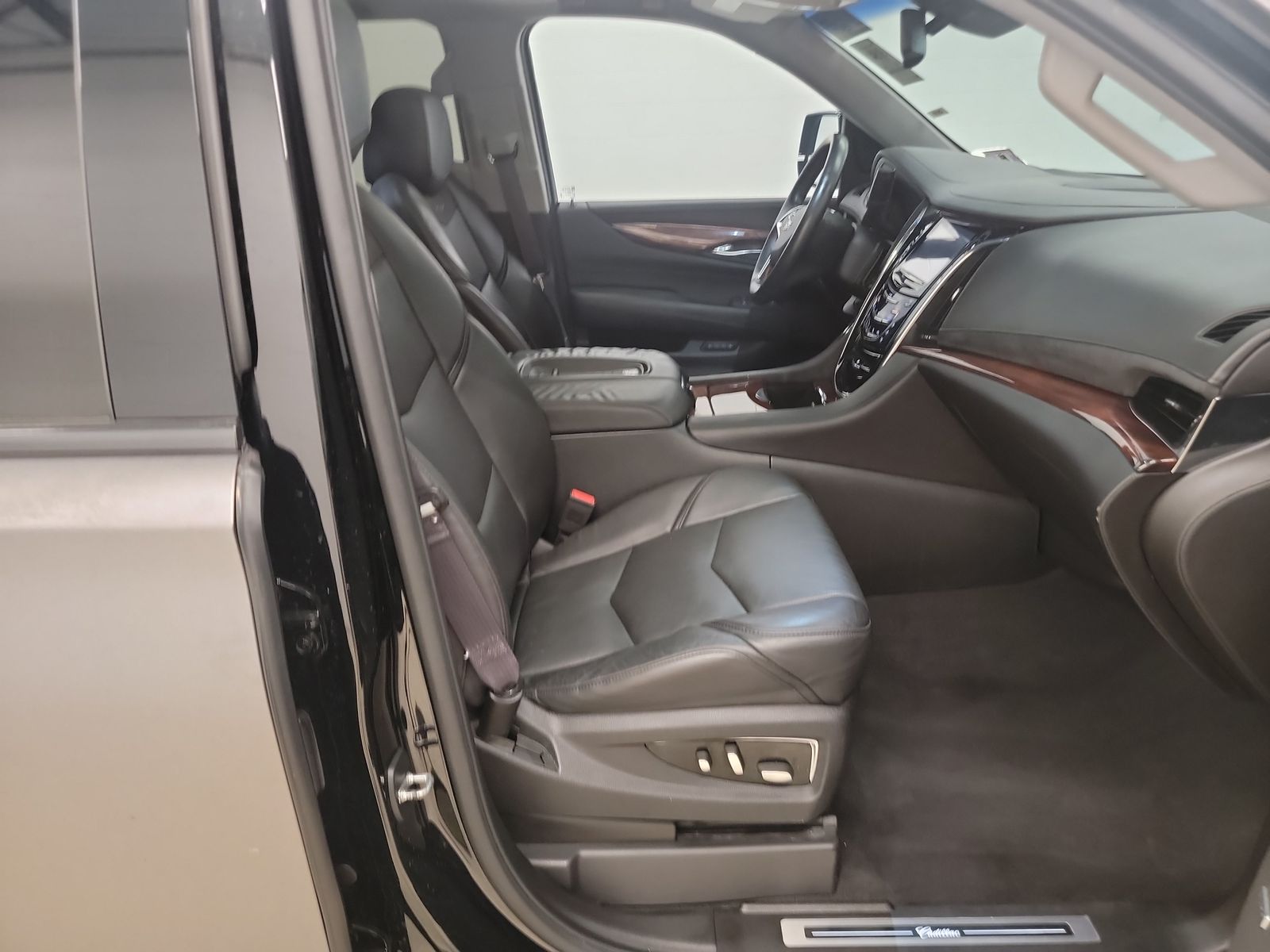 2015 Cadillac Escalade ESV Premium AWD