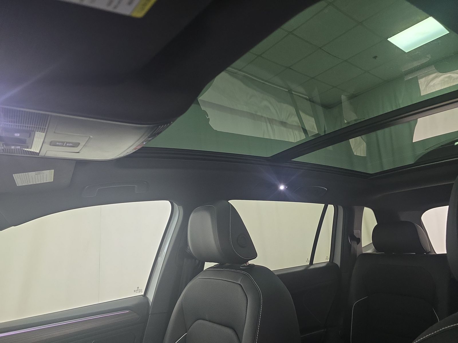 2024 Volkswagen Tiguan 2.0T SEL R-Line AWD