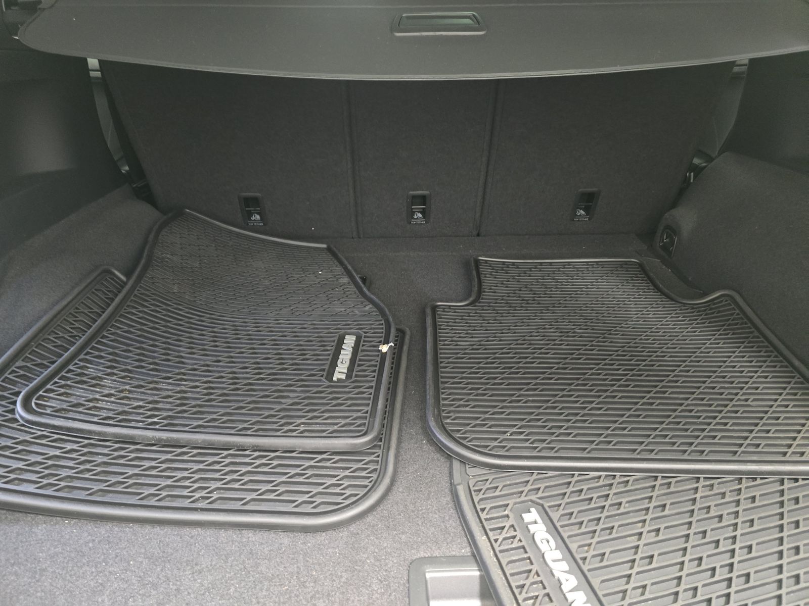 2024 Volkswagen Tiguan 2.0T SEL R-Line AWD