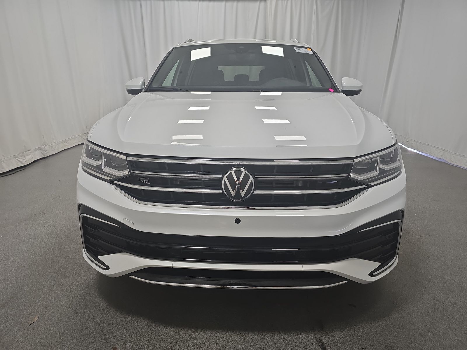 2024 Volkswagen Tiguan 2.0T SEL R-Line AWD