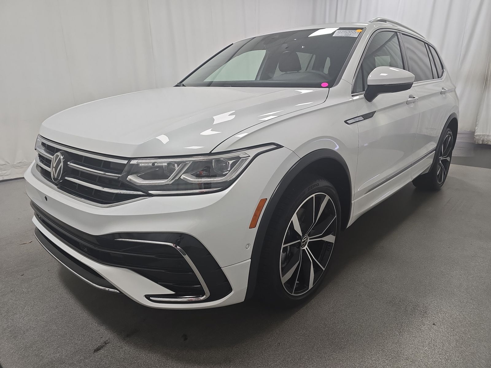 2024 Volkswagen Tiguan 2.0T SEL R-Line AWD