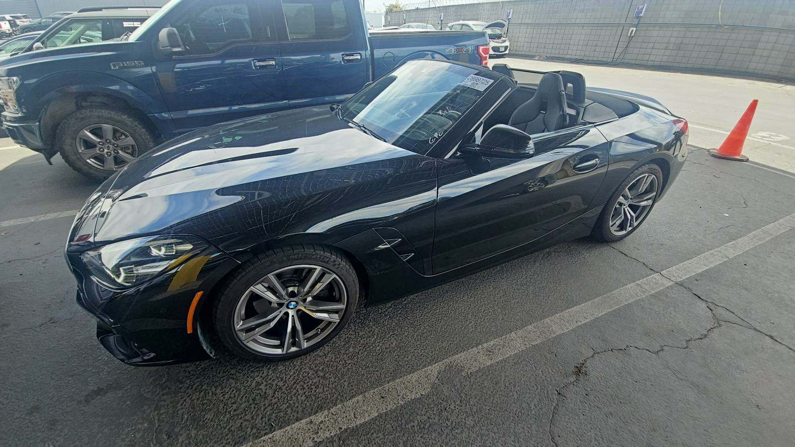 2025 BMW Z4 sDrive30i RWD