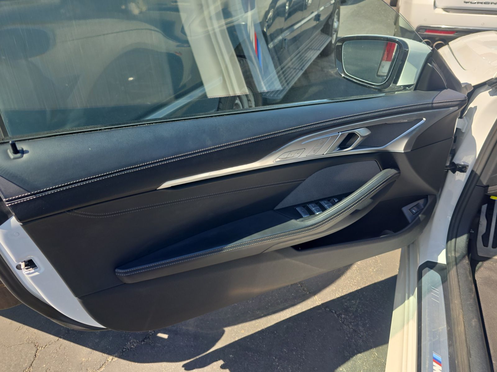 2024 BMW 8 Series 840i RWD