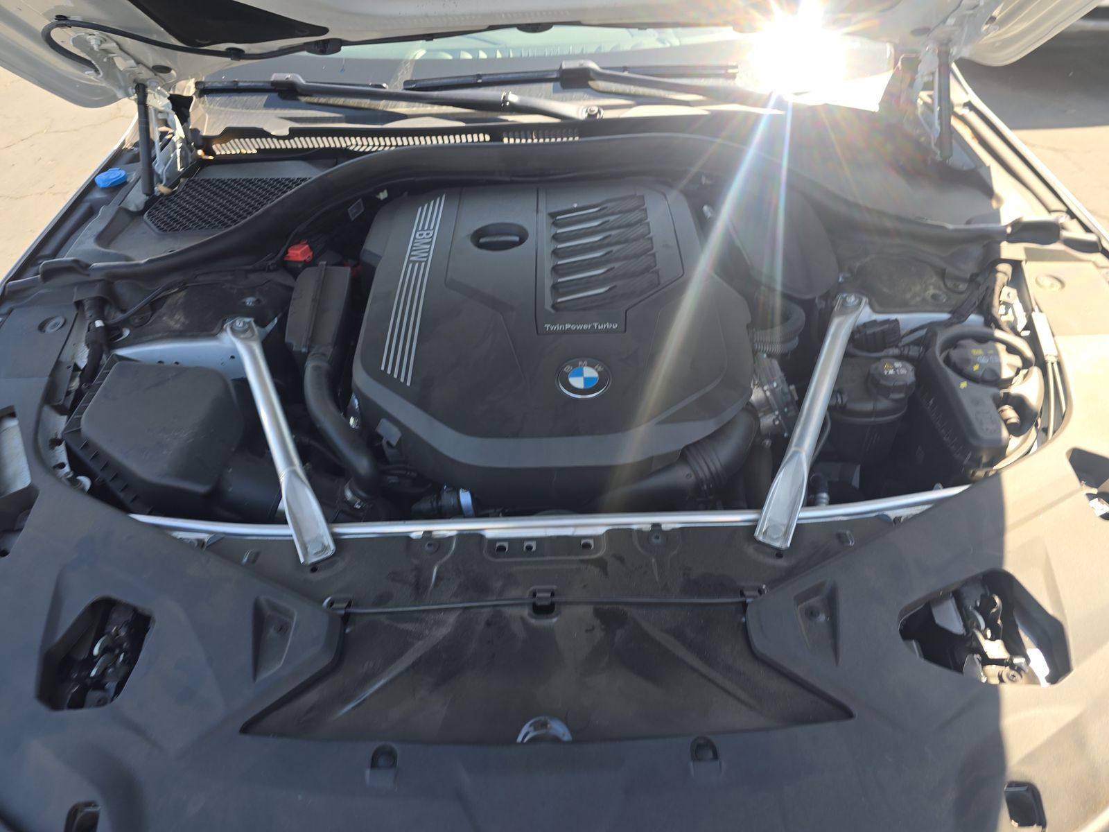 2024 BMW 8 Series 840i RWD