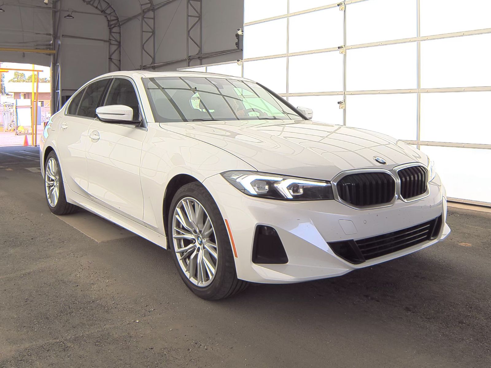 2024 BMW 3 Series 330i RWD