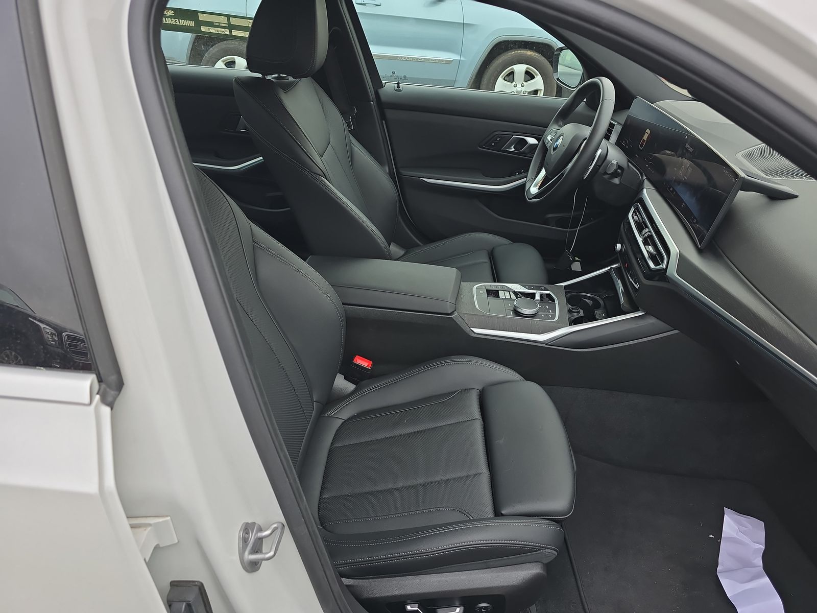 2024 BMW 3 Series 330i RWD