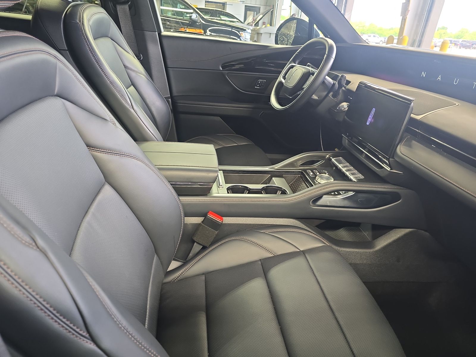 2024 Lincoln Nautilus Premiere AWD