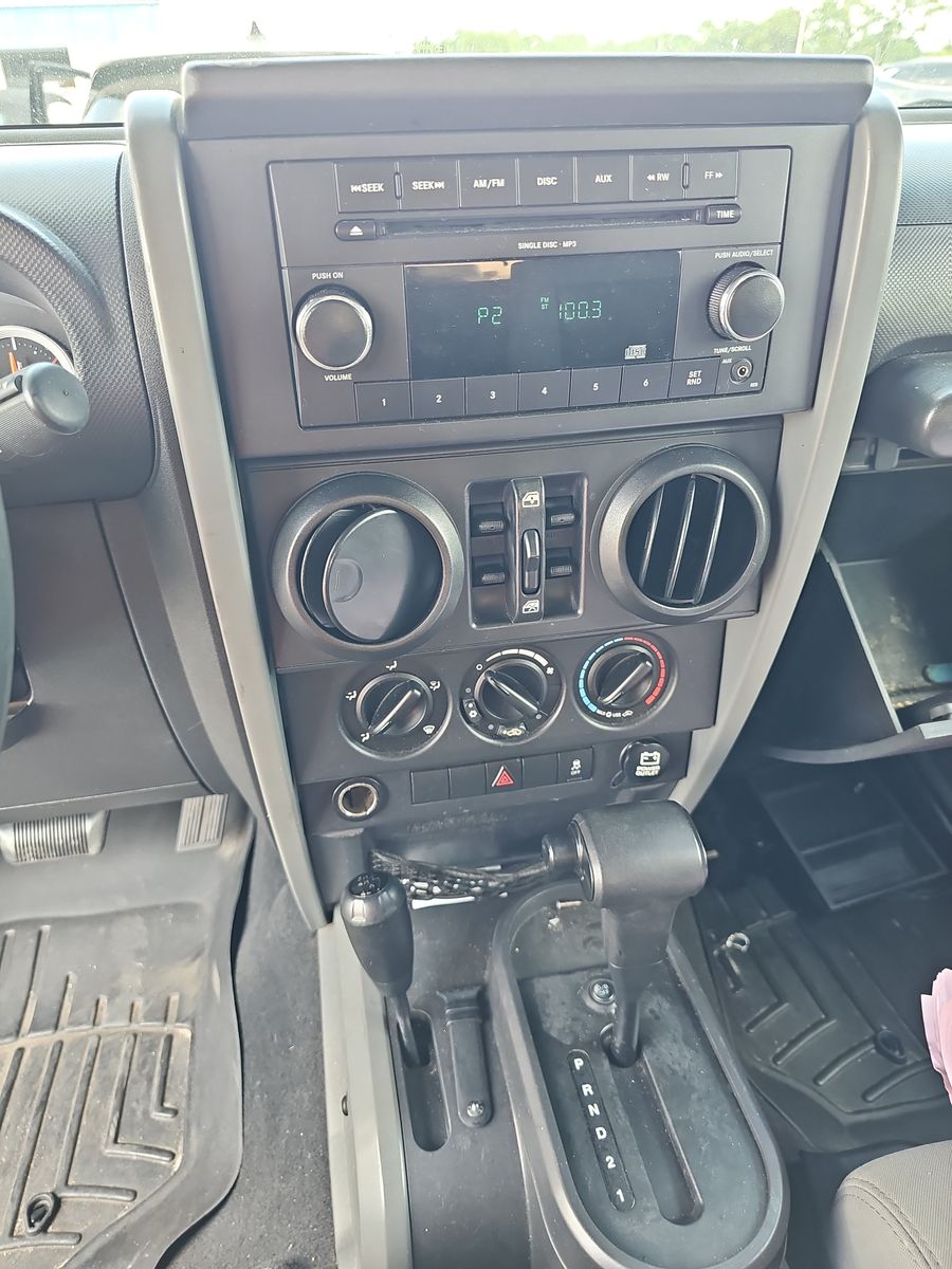 2010 Jeep Wrangler Unlimited Sport AWD