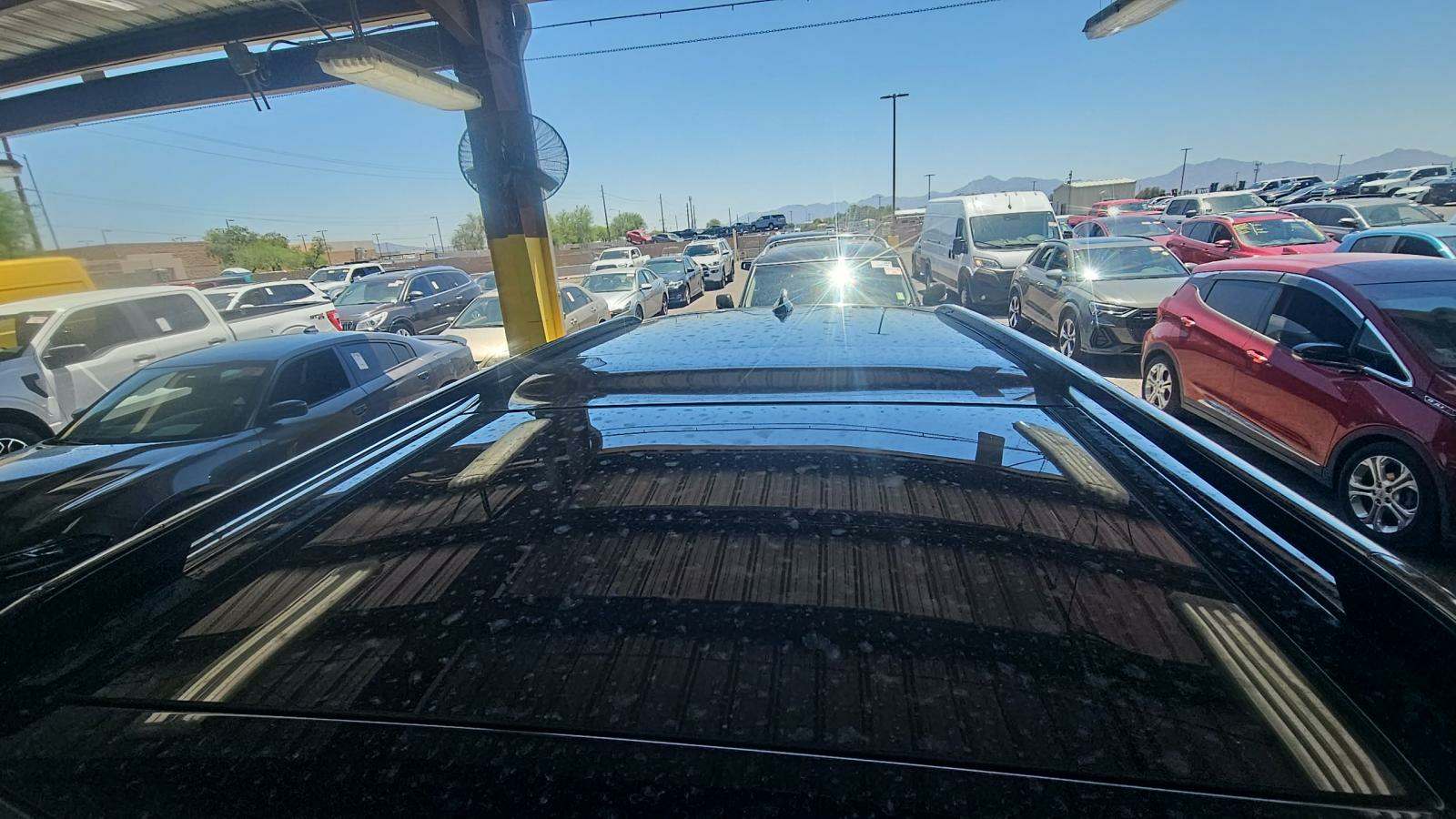 2017 Land Rover Discovery HSE Luxury AWD