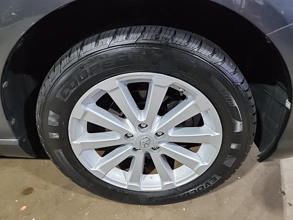 2010 Toyota Venza Base FWD