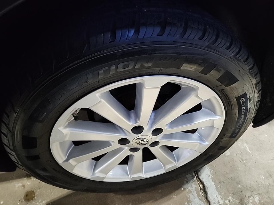 2010 Toyota Venza Base FWD