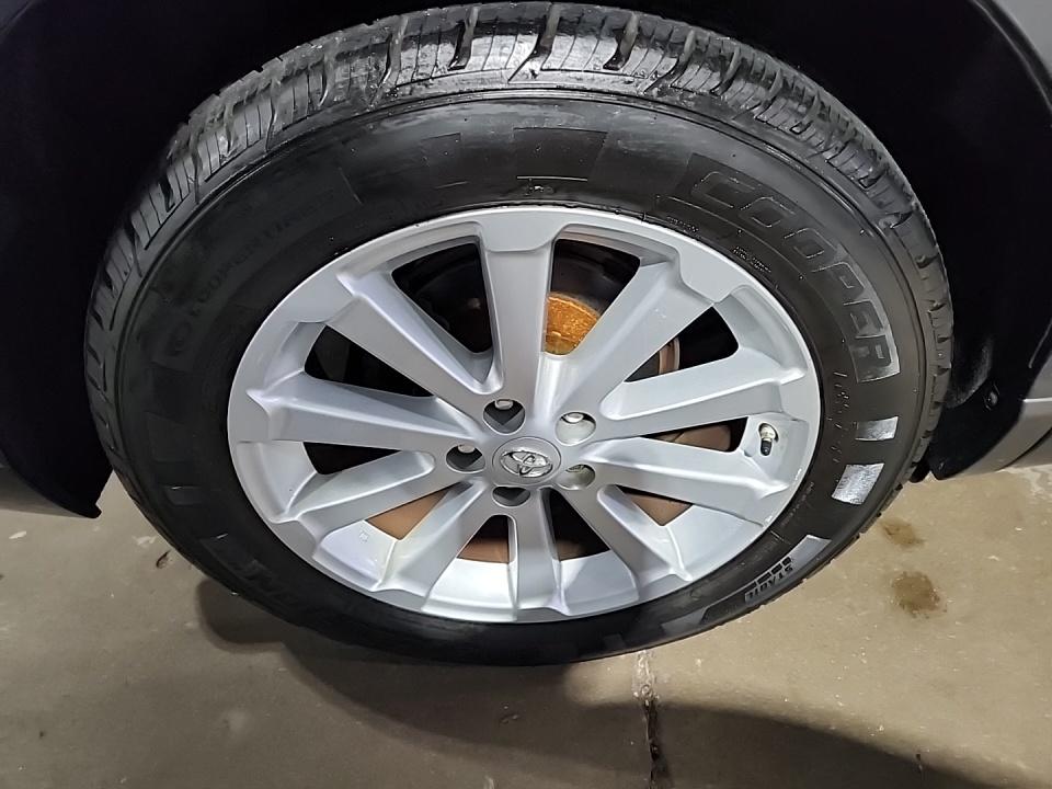 2010 Toyota Venza Base FWD