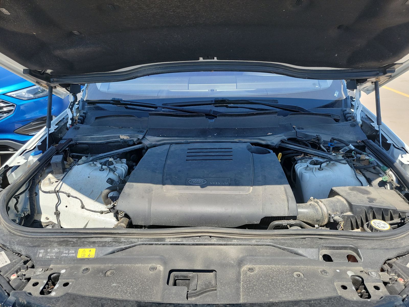 2022 Land Rover Discovery S R-Dynamic AWD