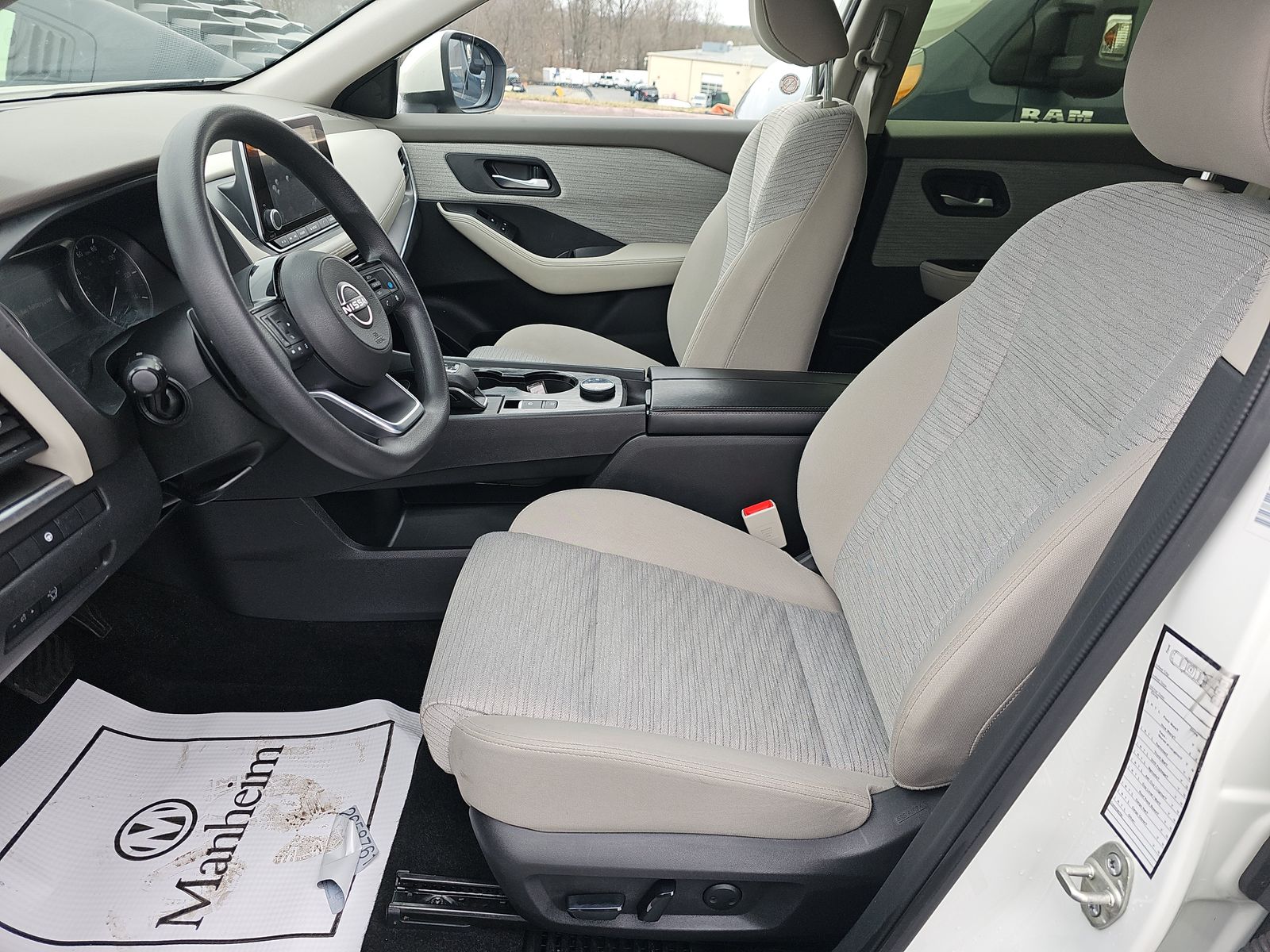 2023 Nissan Rogue SV AWD