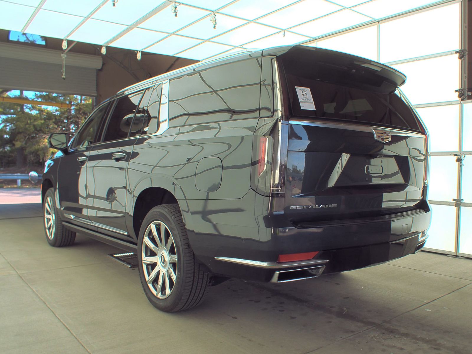2022 Cadillac Escalade ESV Premium Luxury Platinum AWD