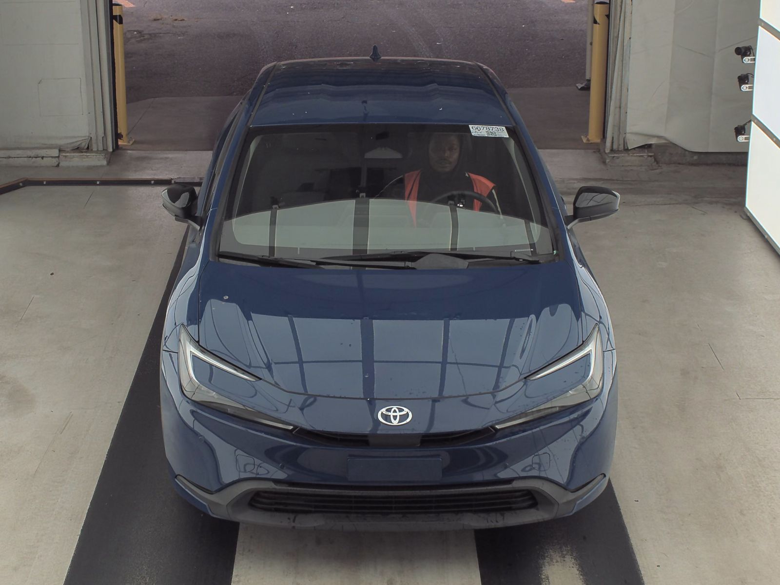 2023 Toyota Prius LE FWD