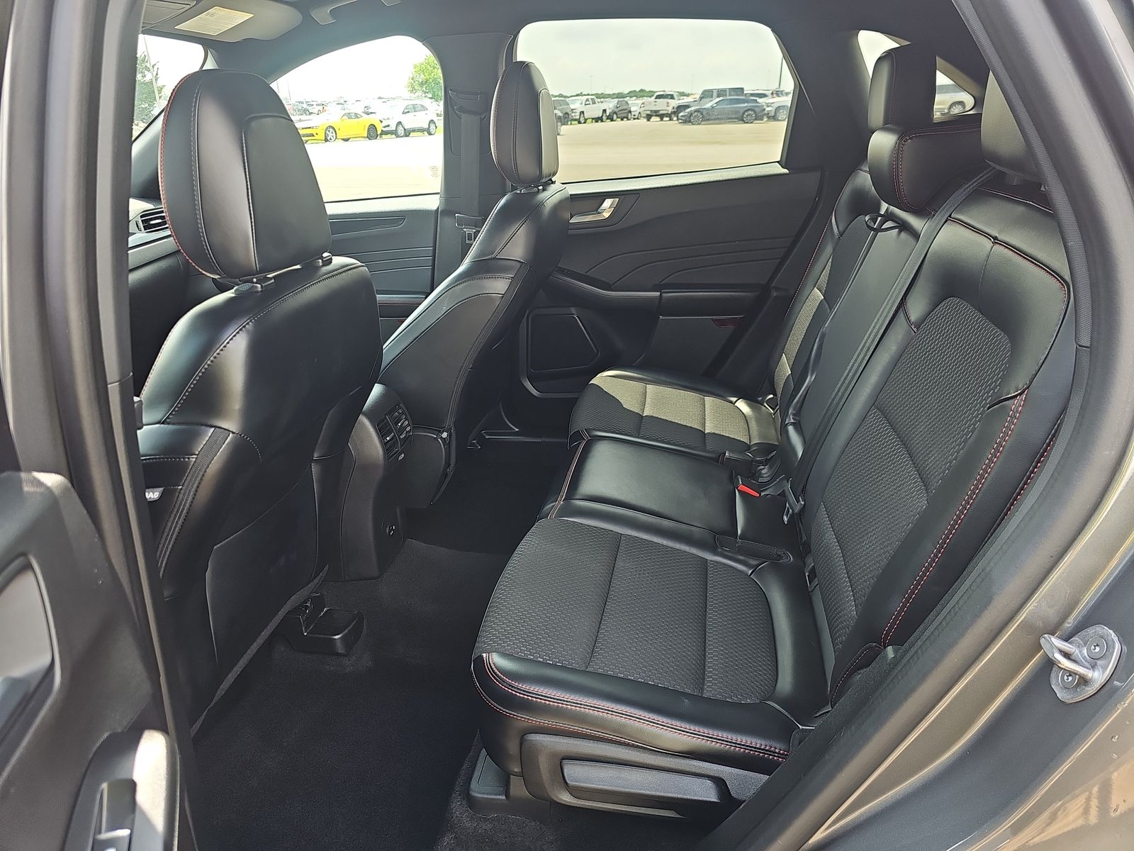 2023 Ford Escape ST-Line FWD