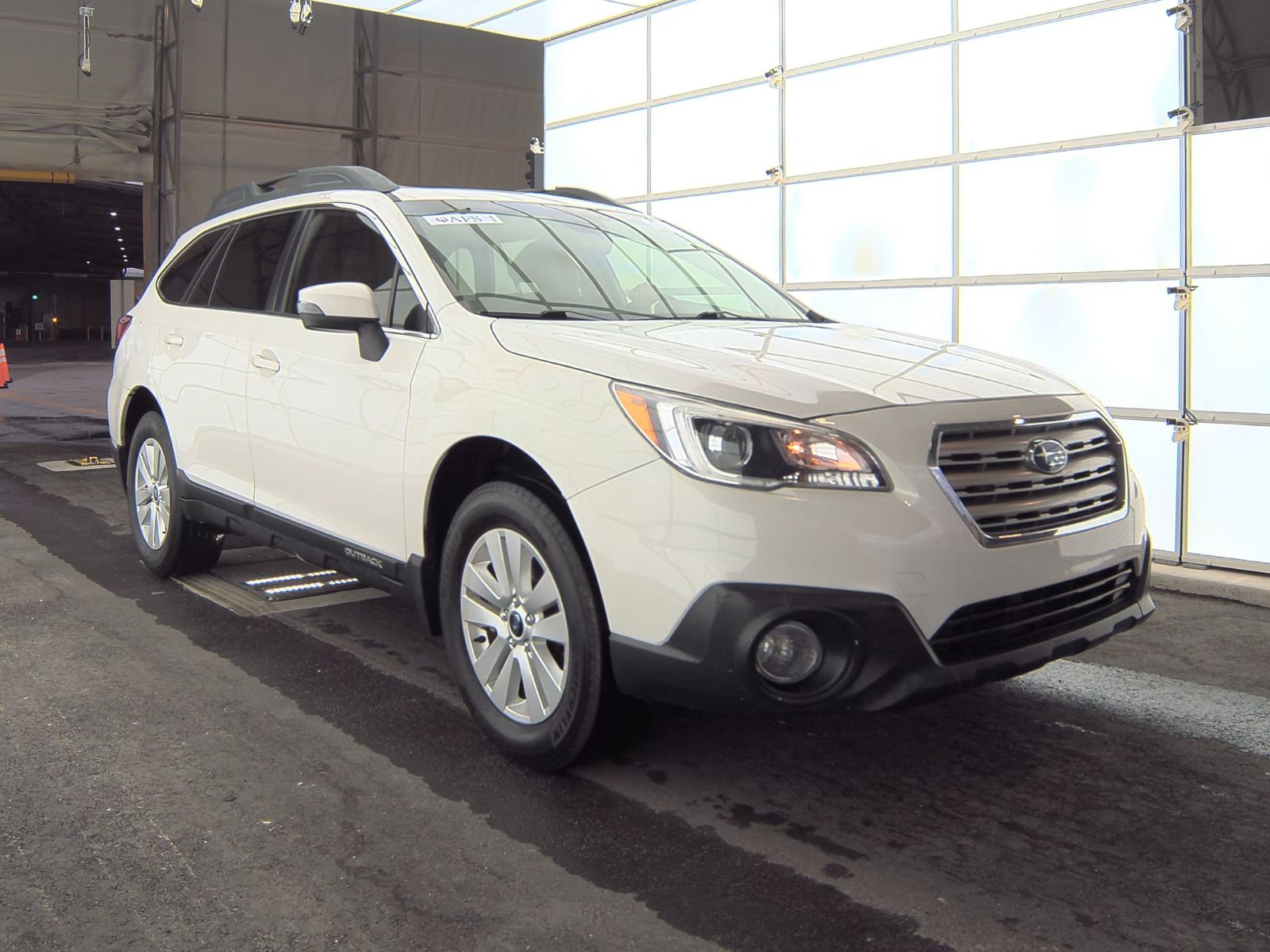 2017 Subaru Outback 2.5i Premium AWD