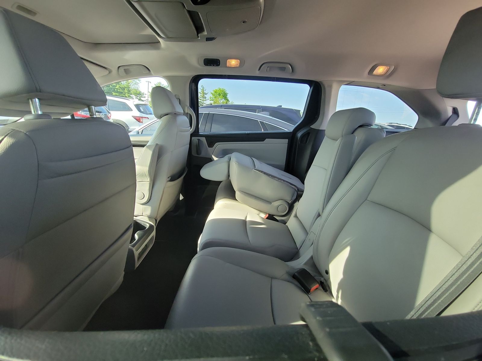 2022 Honda Odyssey Touring FWD