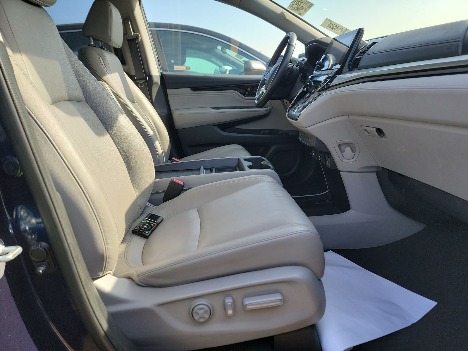 2022 Honda Odyssey Touring FWD