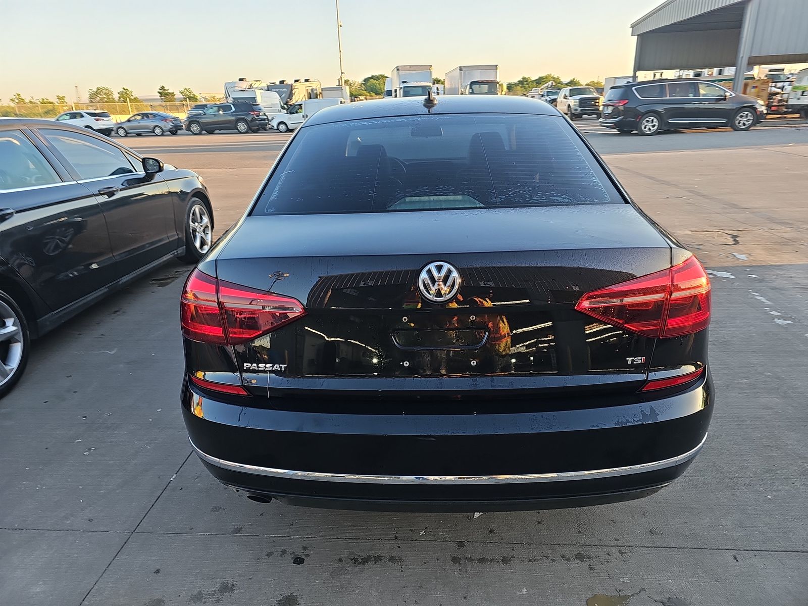 2019 Volkswagen Passat 2.0T Wolfsburg Edition FWD